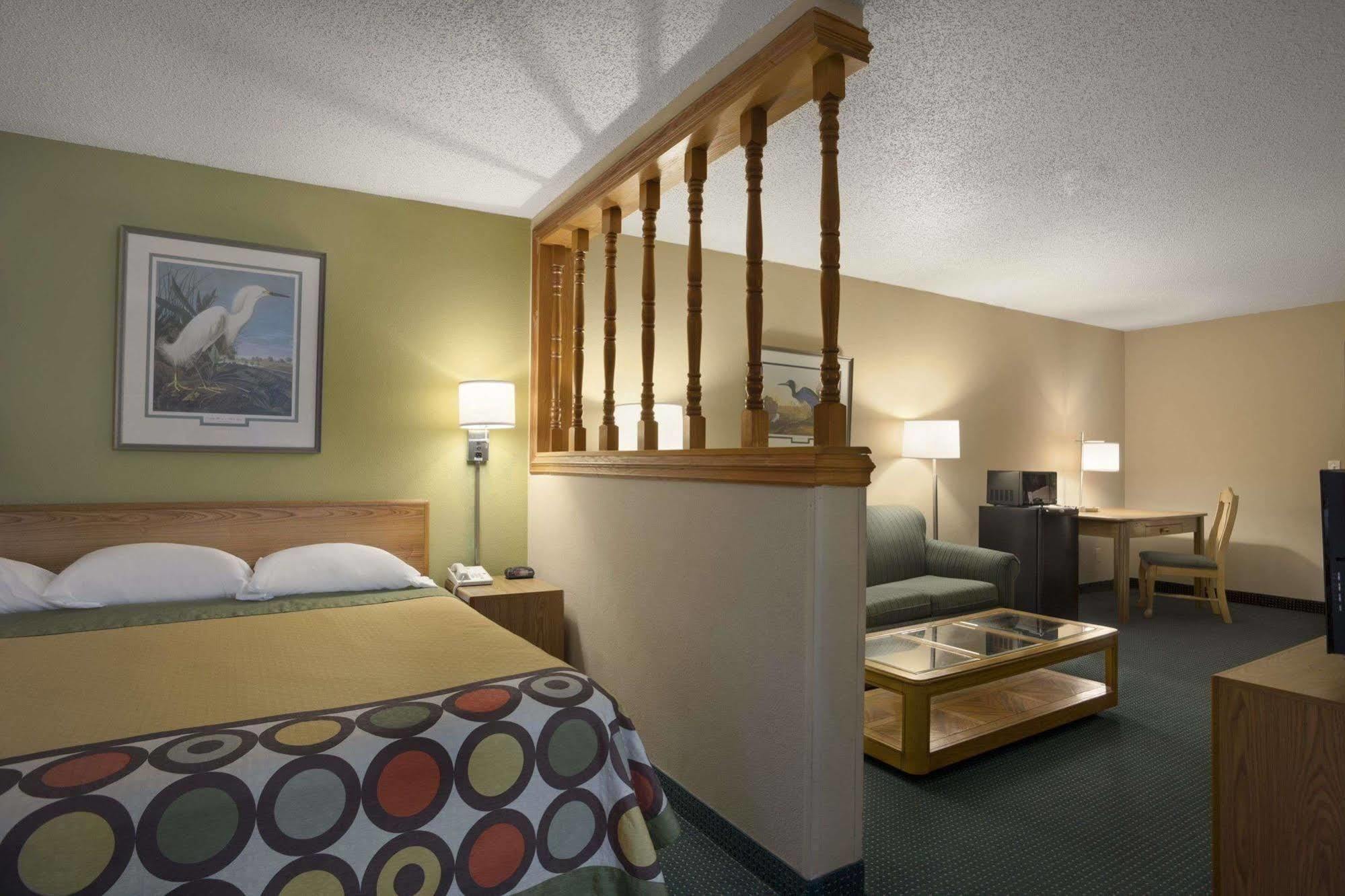 Super 8 By Wyndham Mayfield Esterno foto
